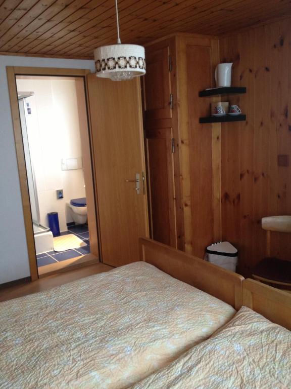 Hotel Restaurant Emshorn Oberems الغرفة الصورة